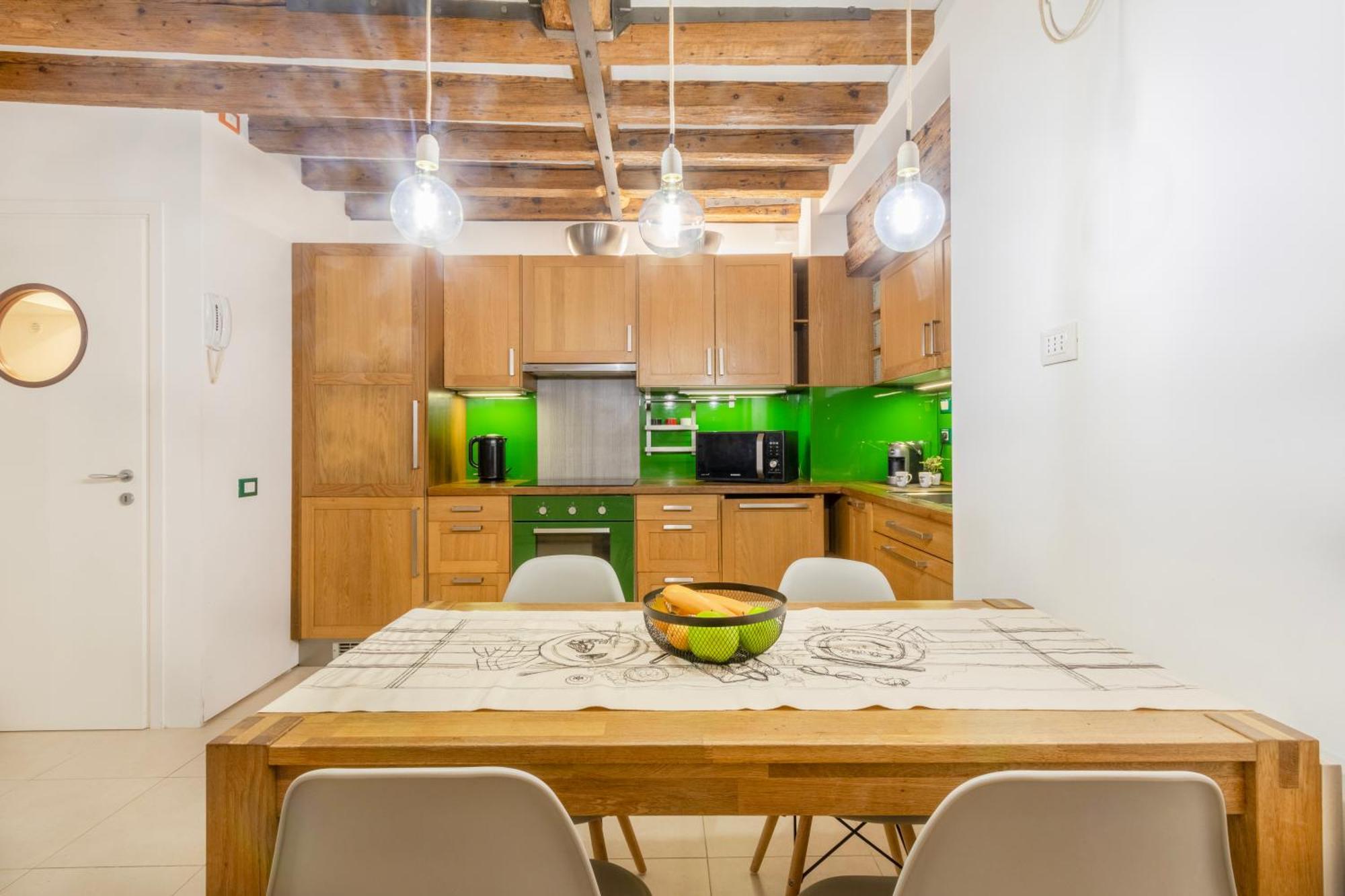 Accessible Groundfloor Near Station - Ca Rezzonico Appartamento Venezia